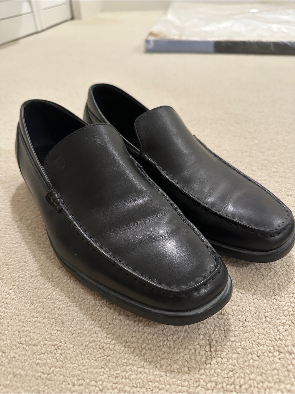 Tod’s Black Leather Men's Loafers
